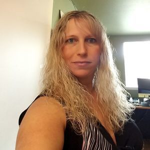 Meet your Posher, Gina